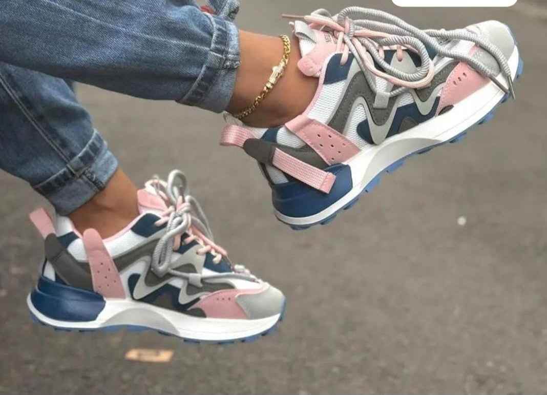 Momentum Chunky Sneakers – Monochrome Mix