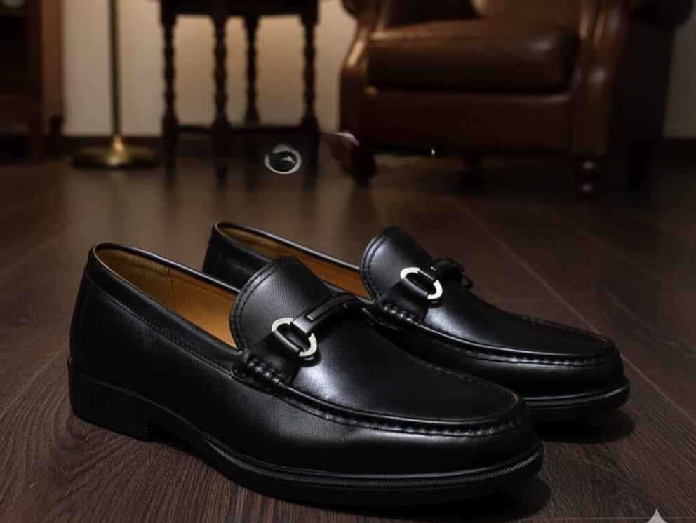 Men's Classic Leather Loafers with Buckle Detail