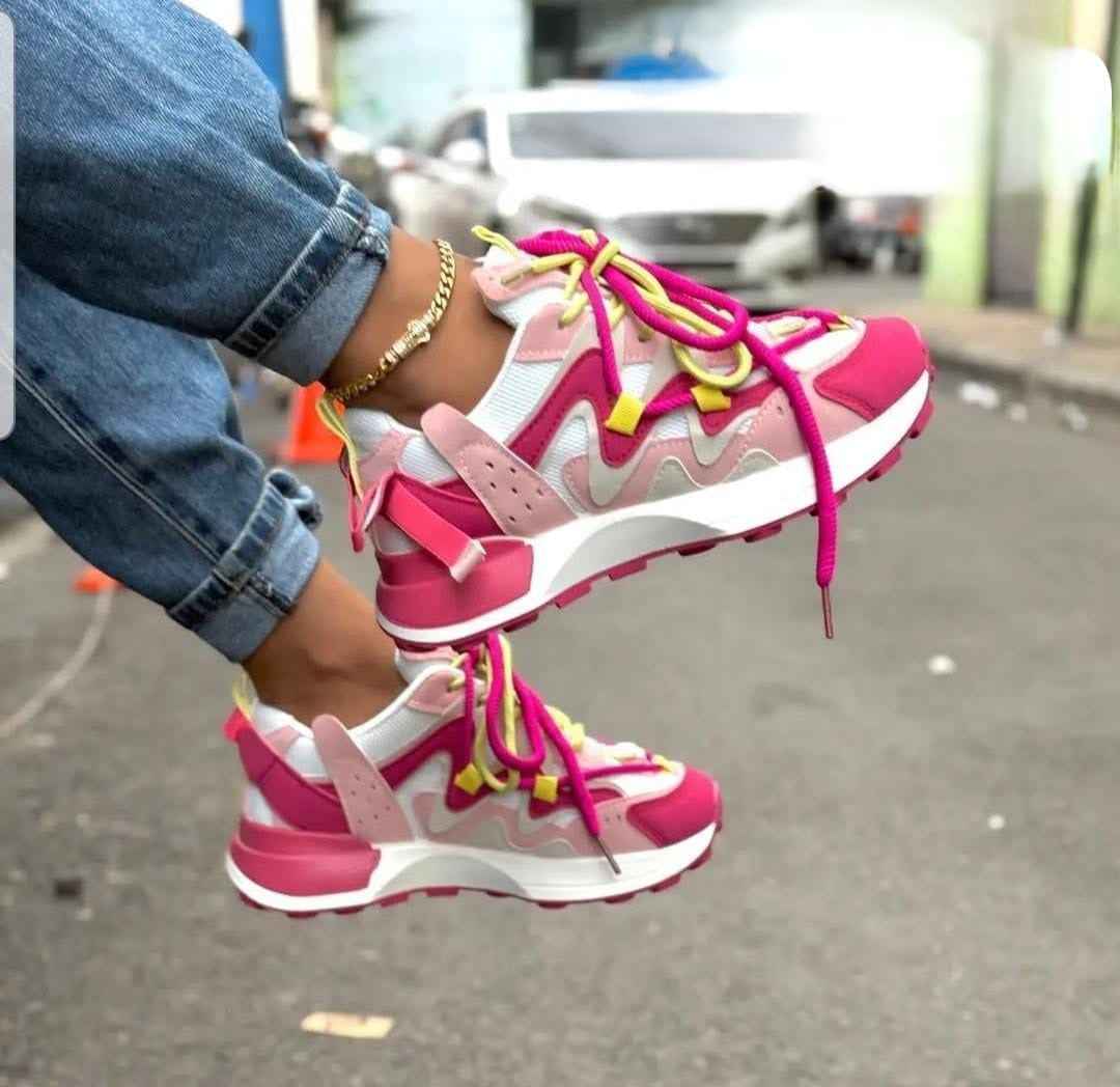 Momentum Chunky Sneakers – Monochrome Mix