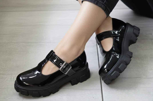 Urban Edge Patent Mary Janes – Black