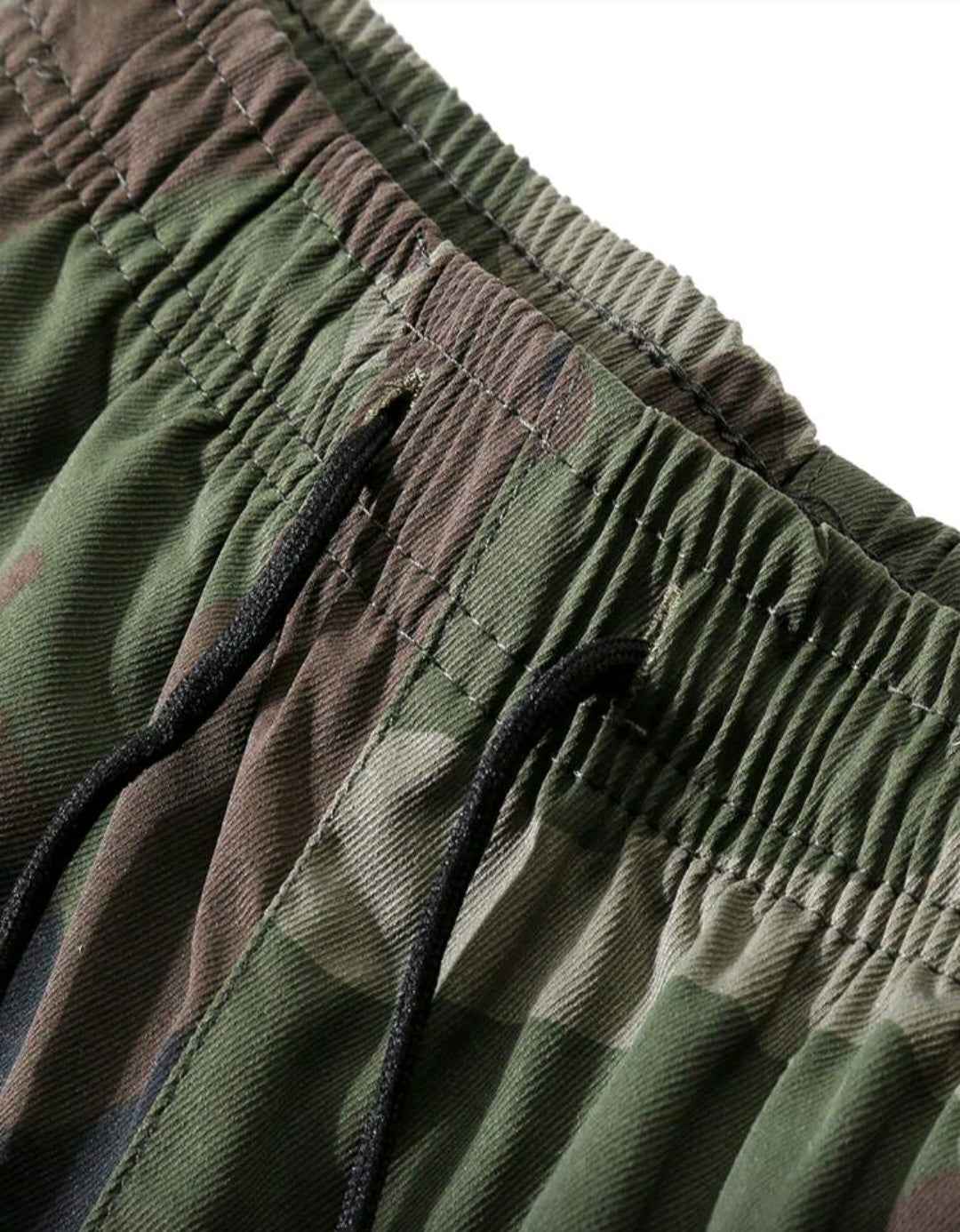 Men’s Camouflage Cargo Jogger Pants