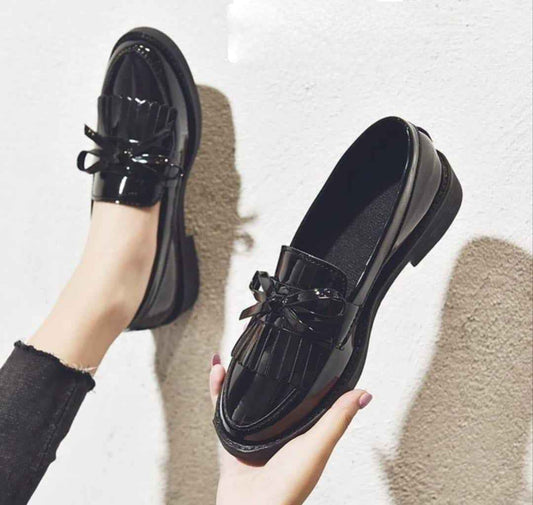 Luxe Fringe Loafers – Black Patent