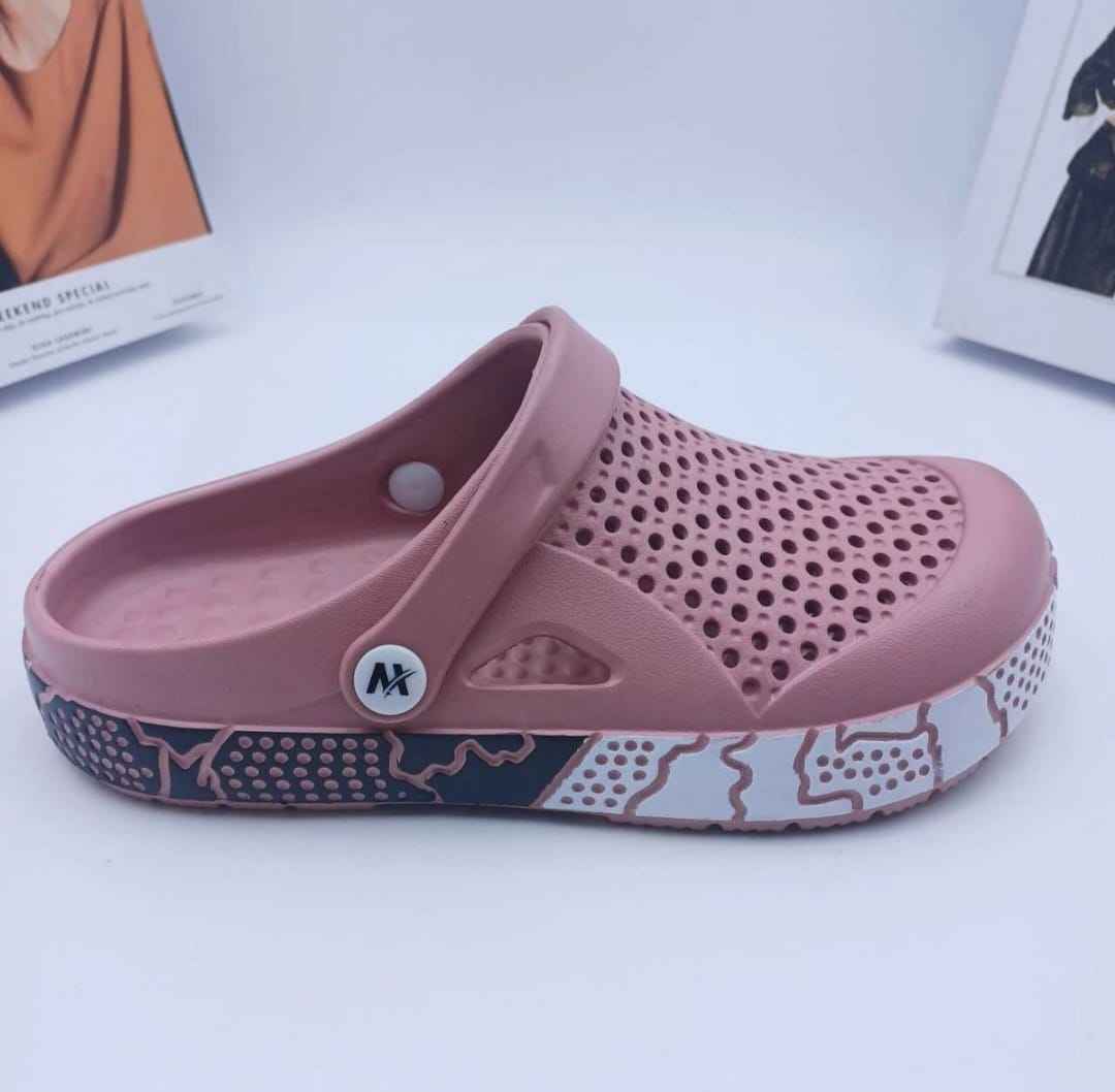 Ladies' Casual with Two Tone Hand Painted Design Clogs