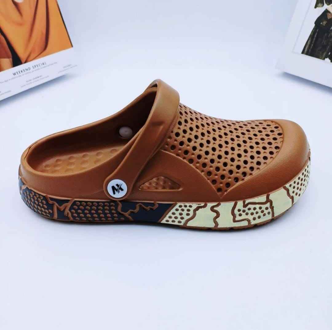 Ladies' Casual with Two Tone Hand Painted Design Clogs