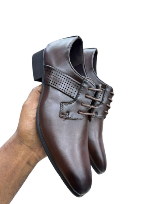 Men’s Classic Leather Dress Shoes – Sleek Lace-Up with Perforated Detail